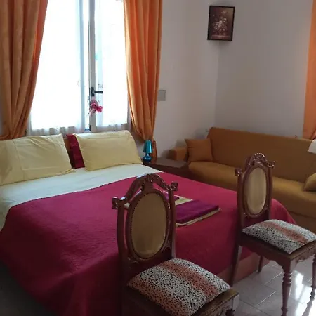 Fiera Otto 3* ボローニャ