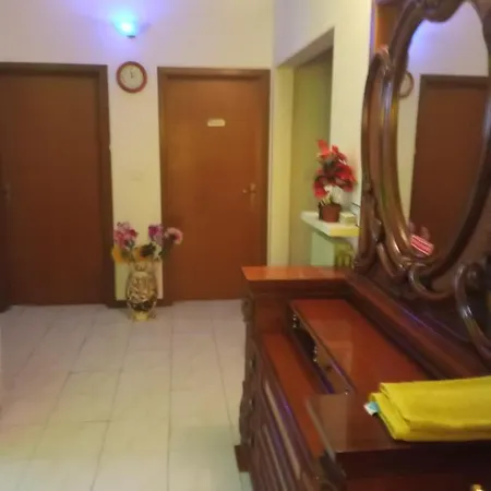 Oda ve Kahvaltı Fiera Otto 3*